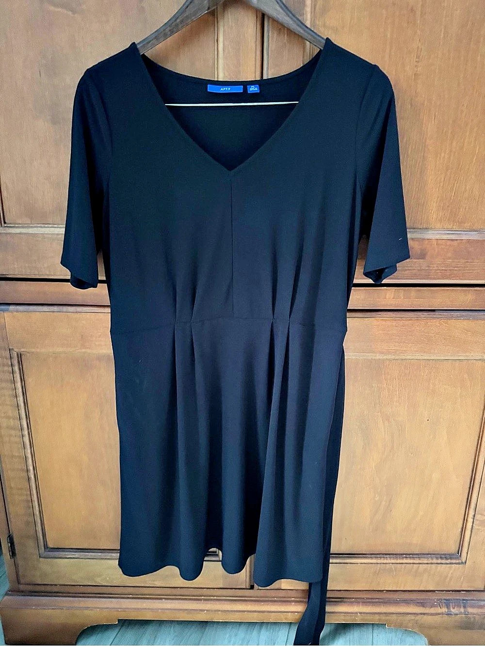 APT. 9 Black V-Neck Midi Dress Size PL